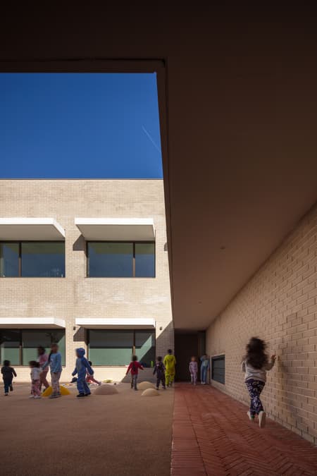 Camarate Elementary School No. 5